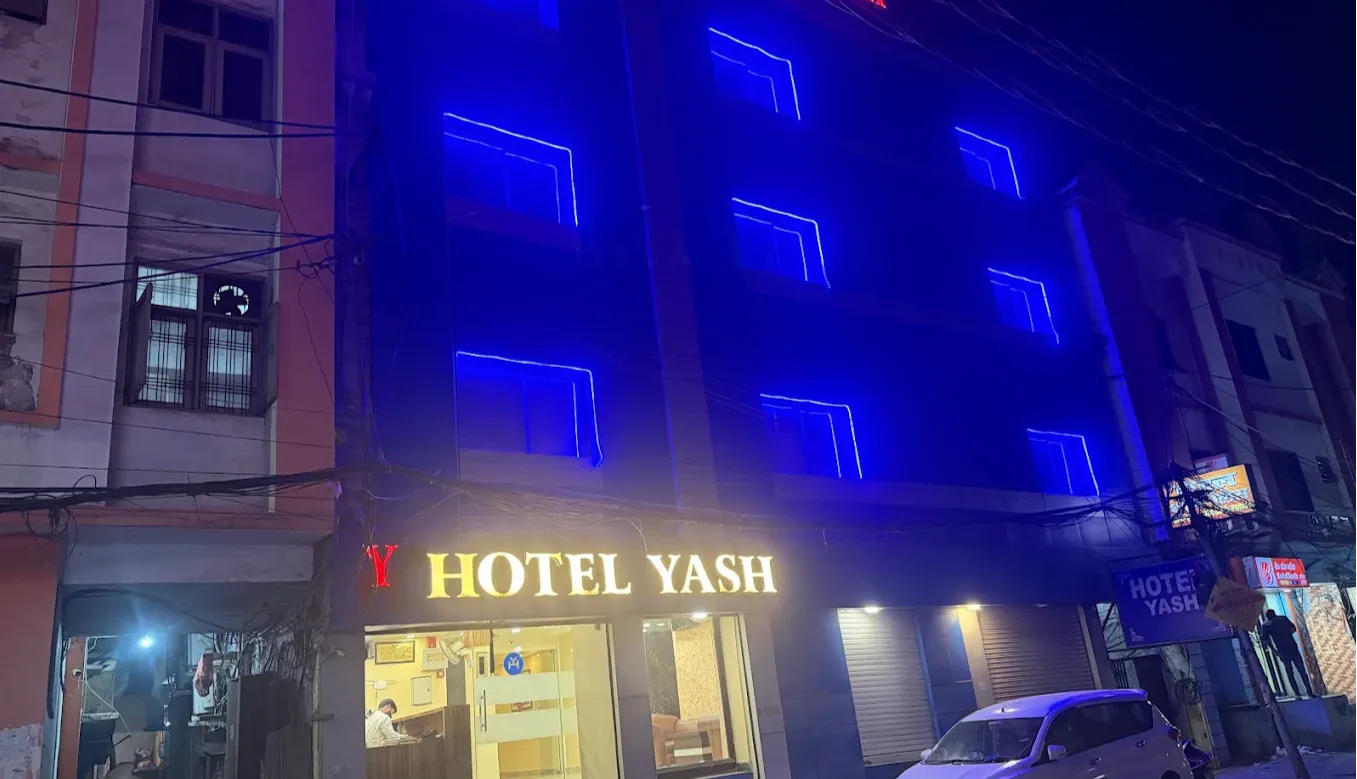 Hotel Yash